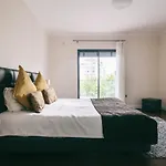 Casa Branca * Φουνκάλ